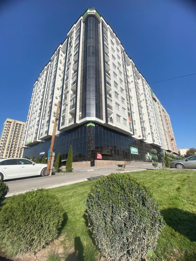 Appartamento Atlantis Bishkek Esterno foto
